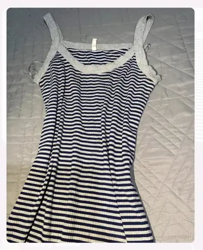 Polera de tirantes a rayas azul y gris - miniatura 2
