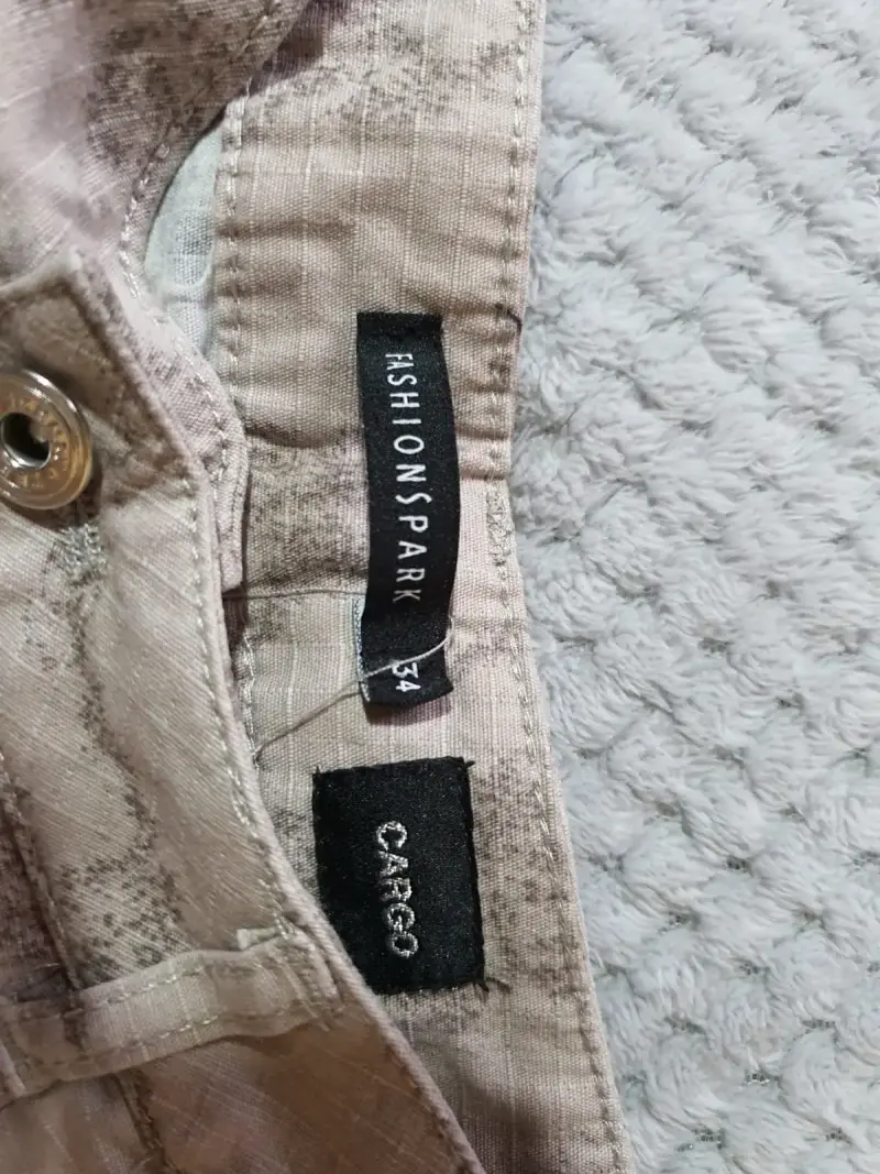 Pantalones cargo camuflados Fashion Park talla 34 - 3