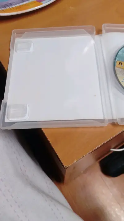 Grand Theft Auto V para PS3 Físico Usado - miniatura 5