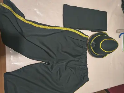 Traje típico caporal - miniatura 3