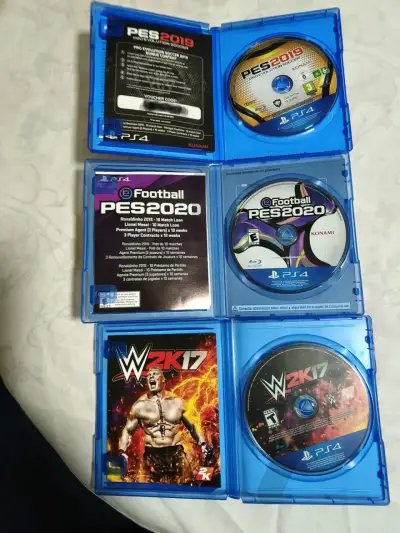 Lote de juegos PS4 PES 2019, PES 2020 y WWE 2K17 - miniatura 3