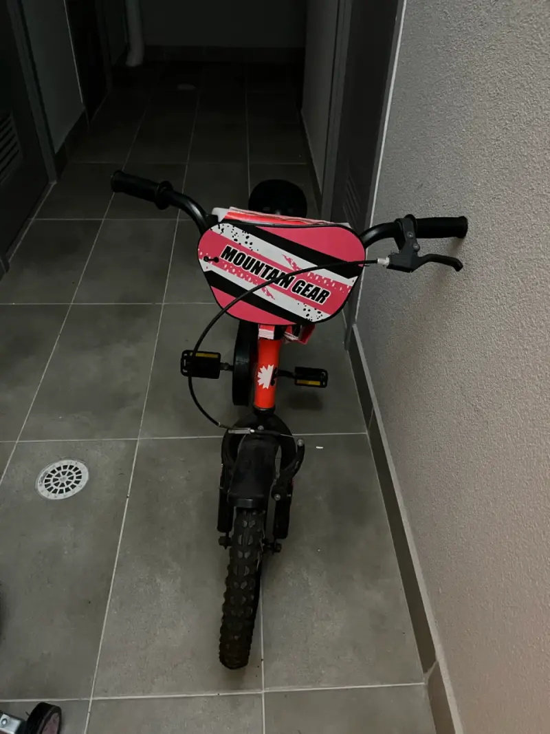 Bicicleta infantil Mountain Gear roja para niños - 3