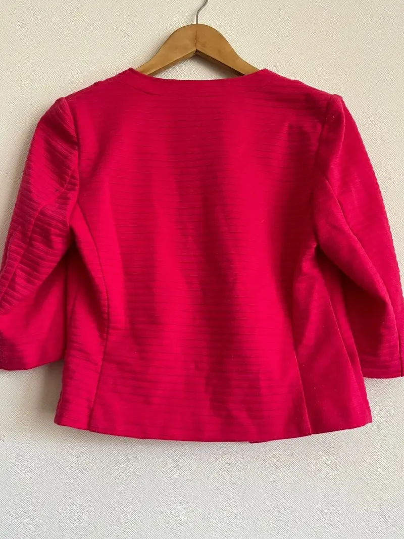 Chaqueta Fucsia de mujer IO elegante - 2