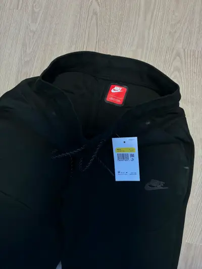 Buzos Nike tech calidad PK - miniatura 4