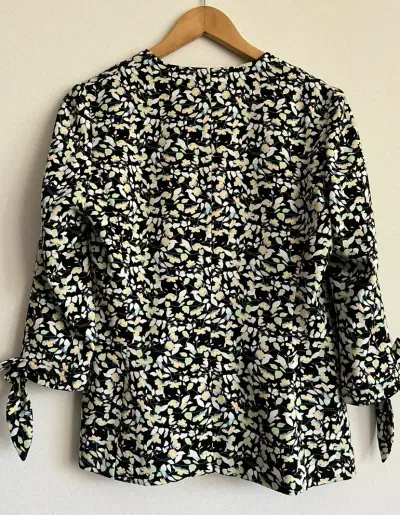Blazer floral para mujer con mangas 3/4 - miniatura 2