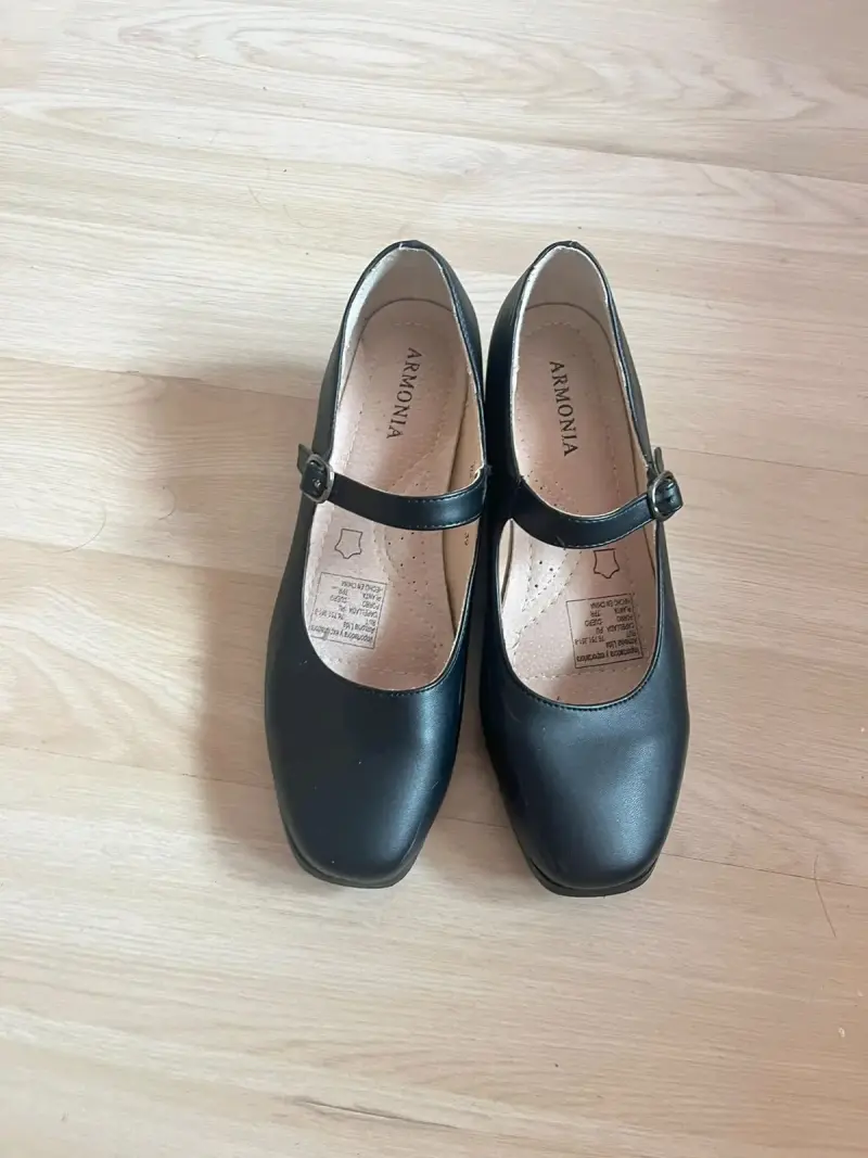 Zapatos de mujer negros Armonia con tacón bajo - 1