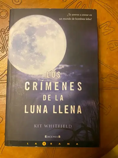 Libro Los Crímenes de la Luna Llena de Kit Whitfield - miniatura 1