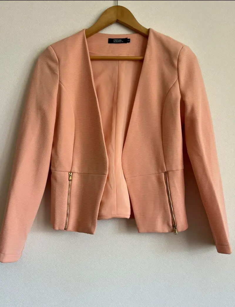 Blazer rosado para mujer con cierre NRG - 1