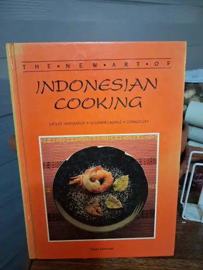 Libro de cocina 'The New Art of Indonesian Cooking' - miniatura 1