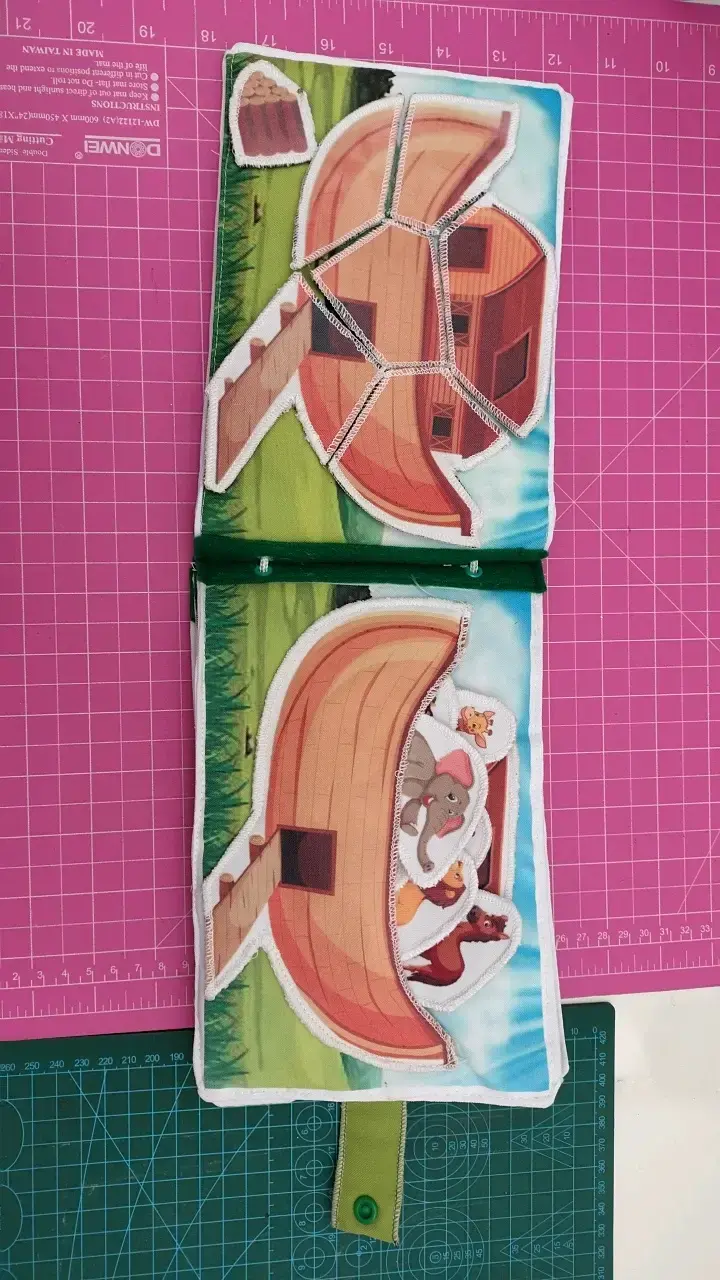 Libro de tela interactivo para niños 'Acompañemos a Noé' - 3