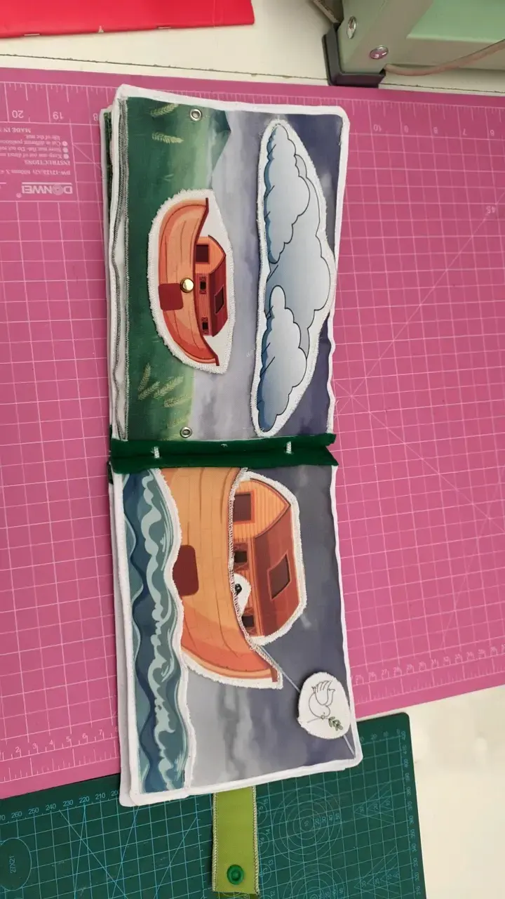 Libro de tela interactivo para niños 'Acompañemos a Noé' - 4