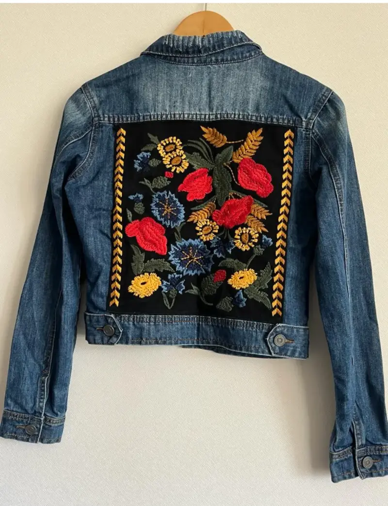 Chaqueta de mezclilla con bordado floral - 2