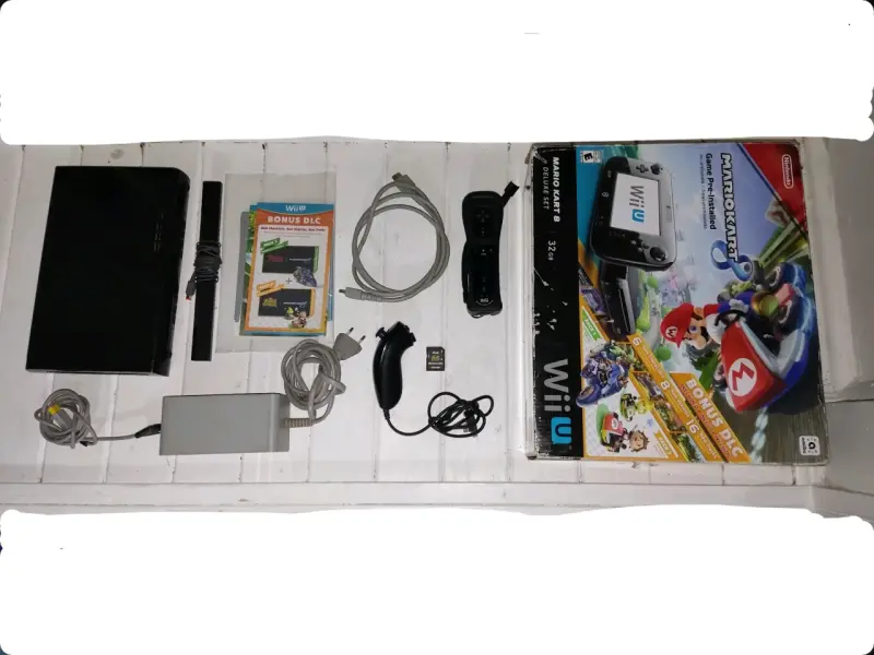 Consola Nintendo Wii U con accesorios y juegos - 1