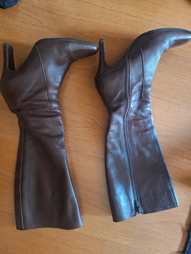 Botas de cuero marrón con tacón alto - 3