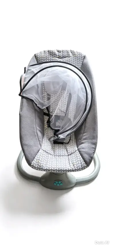 Silla mecedora para bebé con malla protectora - miniatura 1