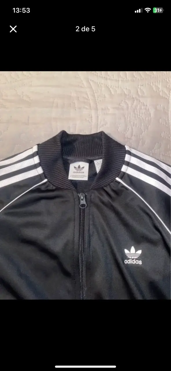 Chaqueta deportiva negra Adidas con rayas blancas - 2