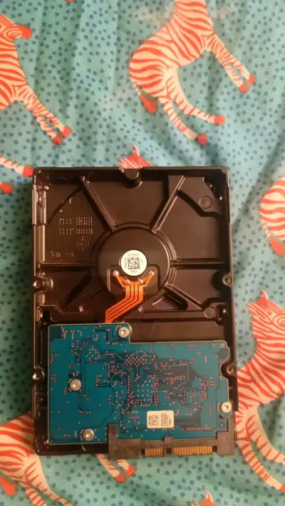 Disco duro Toshiba 1TB P300 7200rpm - miniatura 2