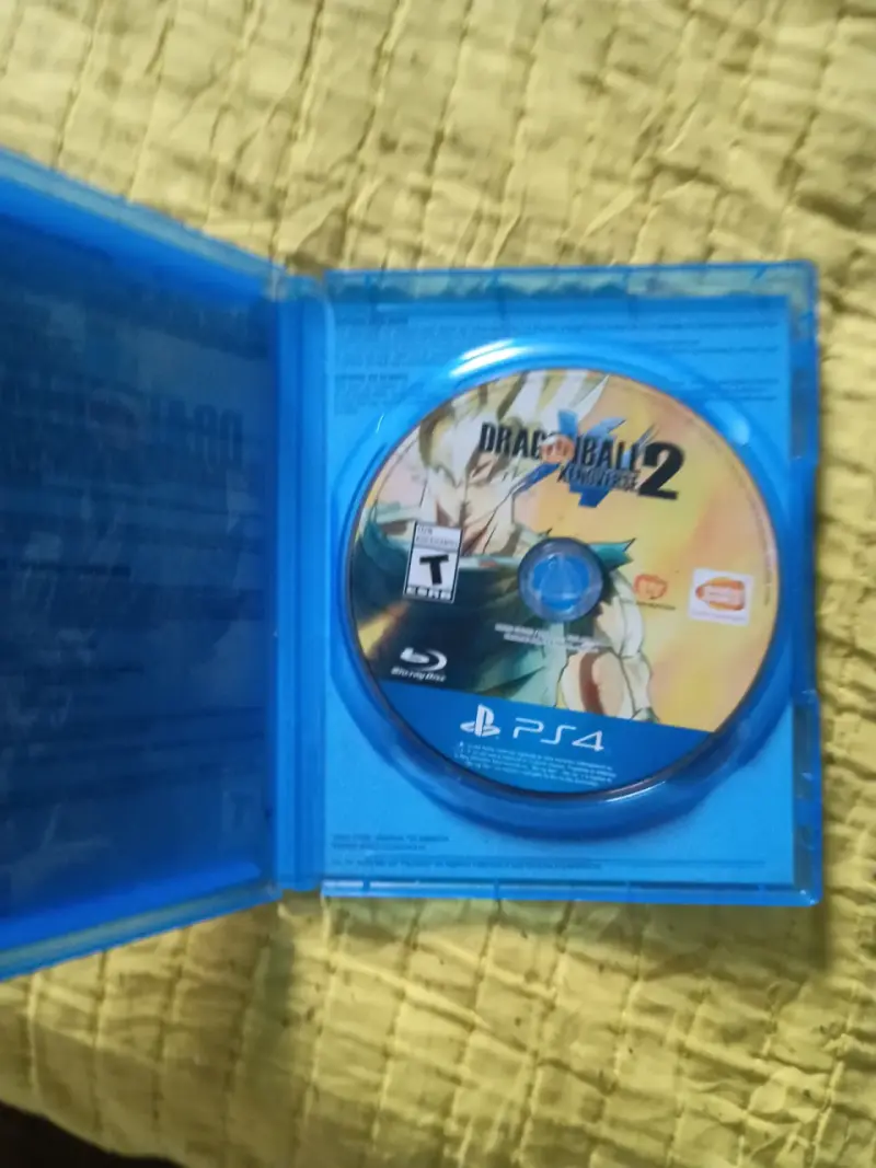 Consola PS4 - 3