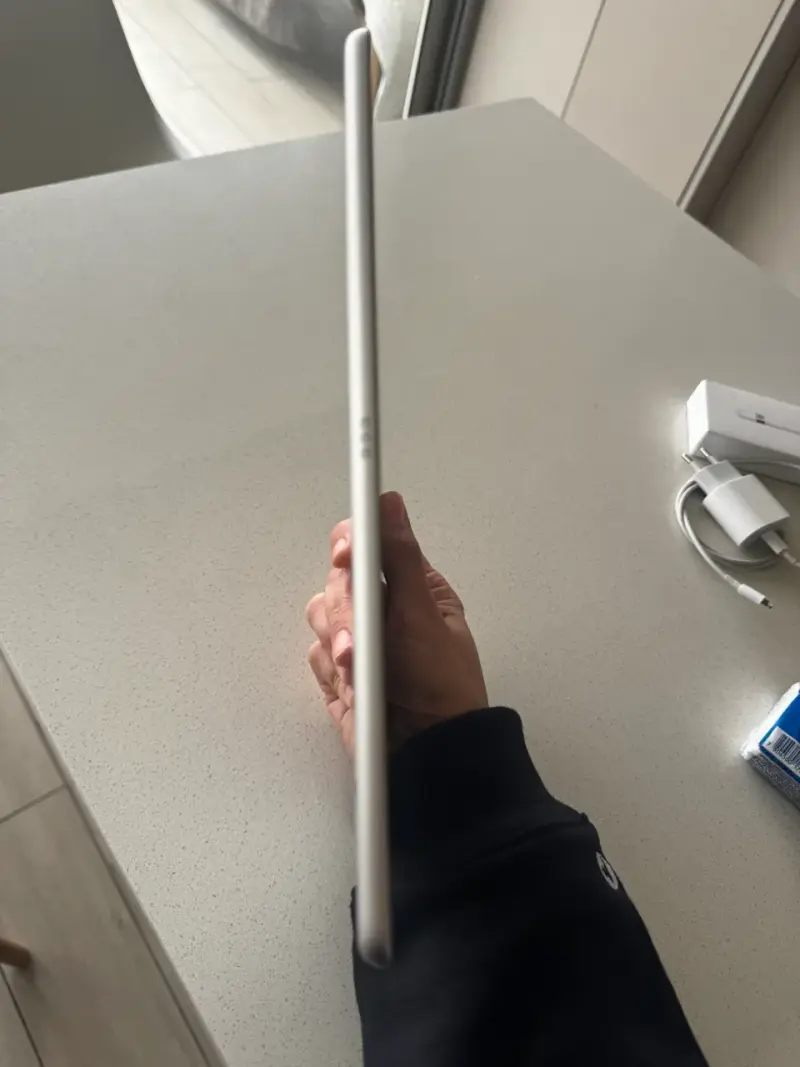 iPad 9ª generación 64GB WiFi + cargador - 5