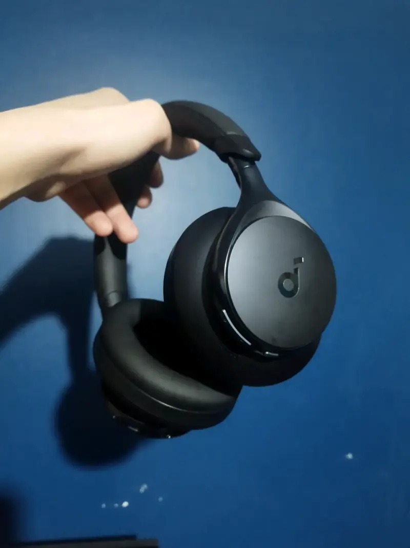 Audífonos Over Ear Noise Cancelling Soundcore - 1