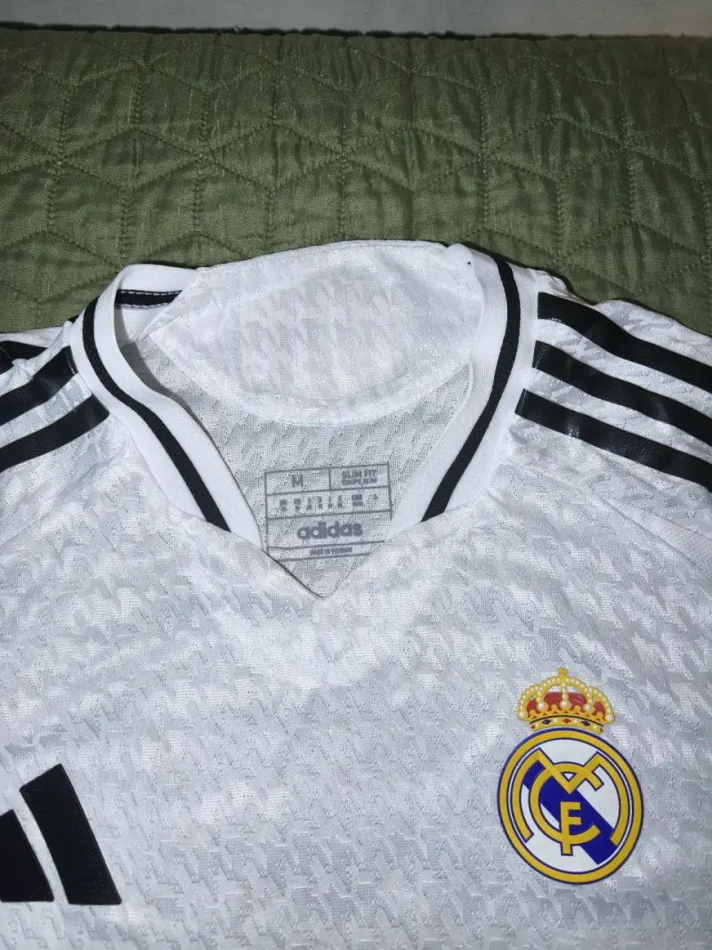 Camiseta Real Madrid 24/25 (Versión Jugador) - 3