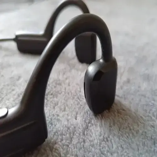 Auriculares de conducción ósea inalámbricos negros - 3