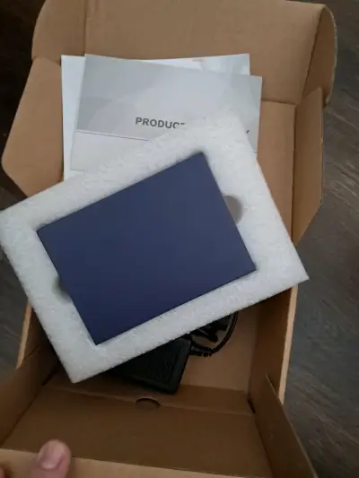 Switch PoE de 5 Puertos 10/100Mbps - miniatura 2