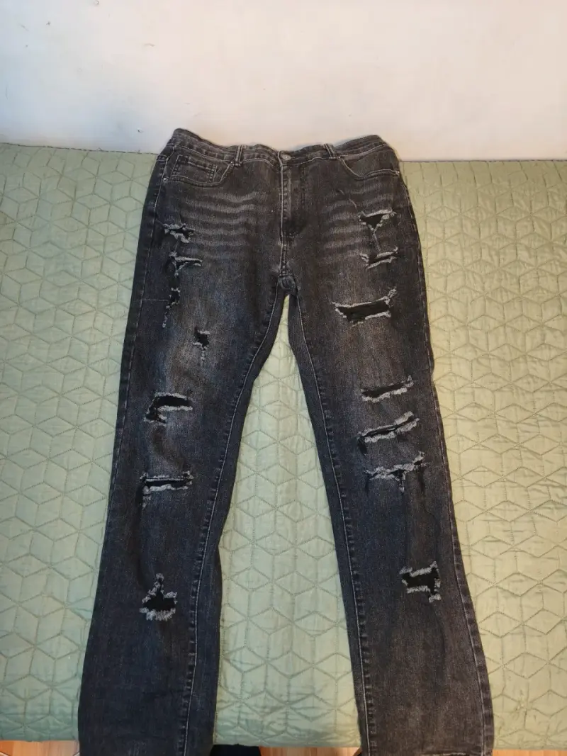 Jeans negros desgastados para hombre - 1
