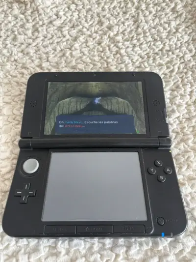Nintendo 3DS XL con Magia + 2 juegos físicos - miniatura 1