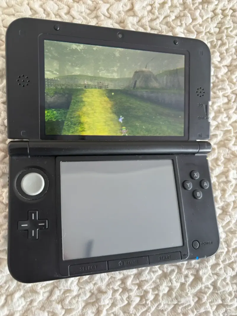 Nintendo 3DS XL con Magia + 2 juegos físicos - 2