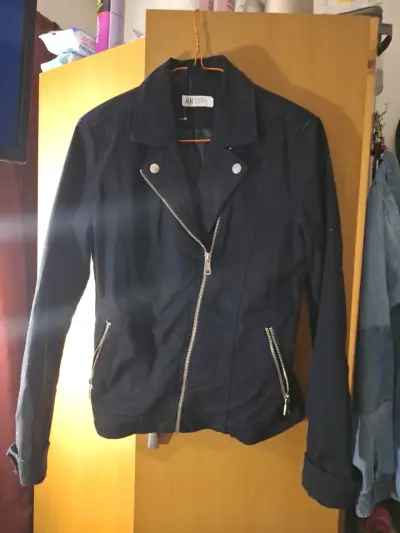 Chaqueta deportiva naranja Everlast con capucha $5 - miniatura 4