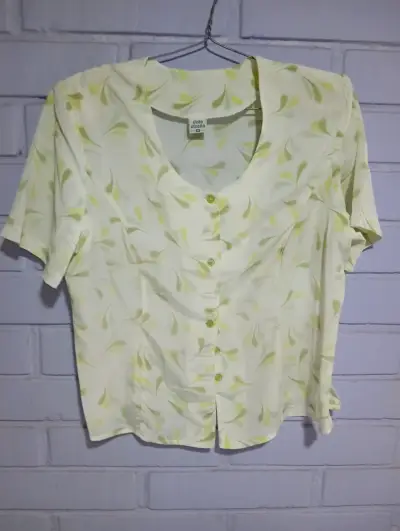 Blusa estampada verde claro Dato Diseño - miniatura 2