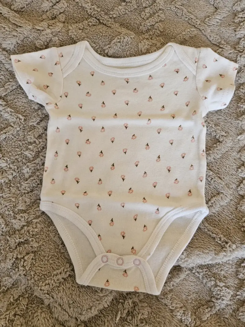Pack de 7 bodies de bebé con estampados florales - 6