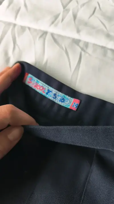 Falda escolar azul marino talla 14 - miniatura 3