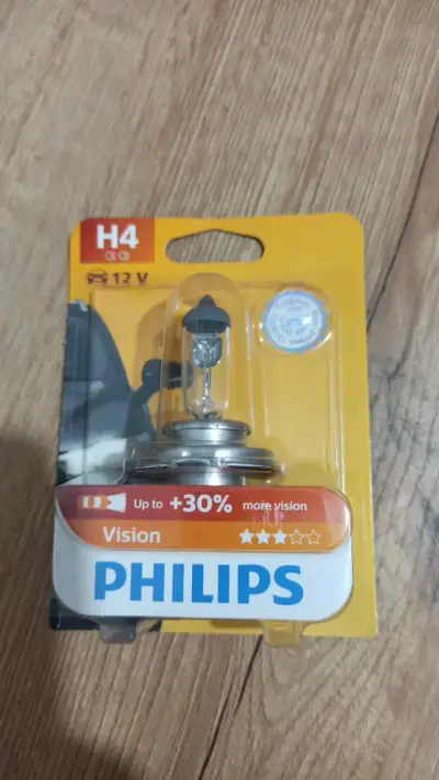Ampolleta Philips H4 Vision 12V - miniatura 1
