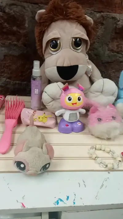 Set de juguetes de peluche y accesorios para niños - miniatura 2