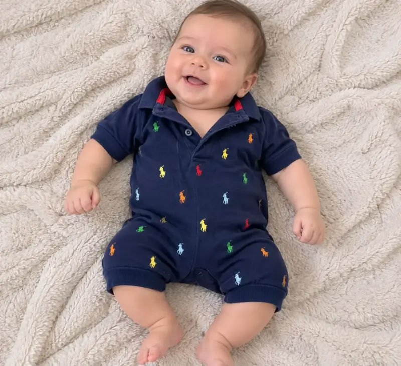 Enterito Polo de bebé azul con estampado