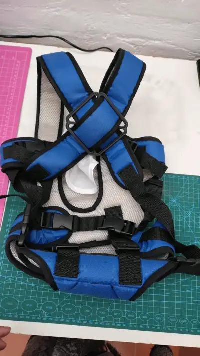Portabebé azul Infanti - miniatura 2