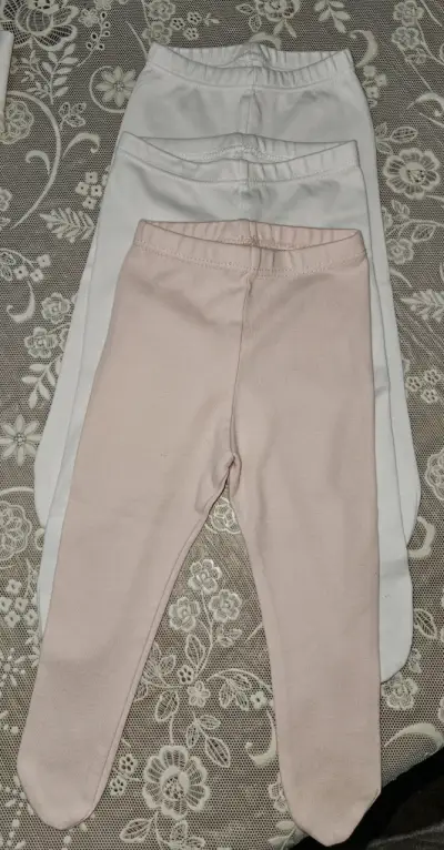 Conjunto de pantys para bebé en colores pastel - miniatura 1
