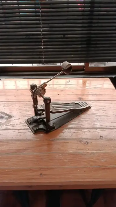 Pedal de bombo Pacific para batería - miniatura 1