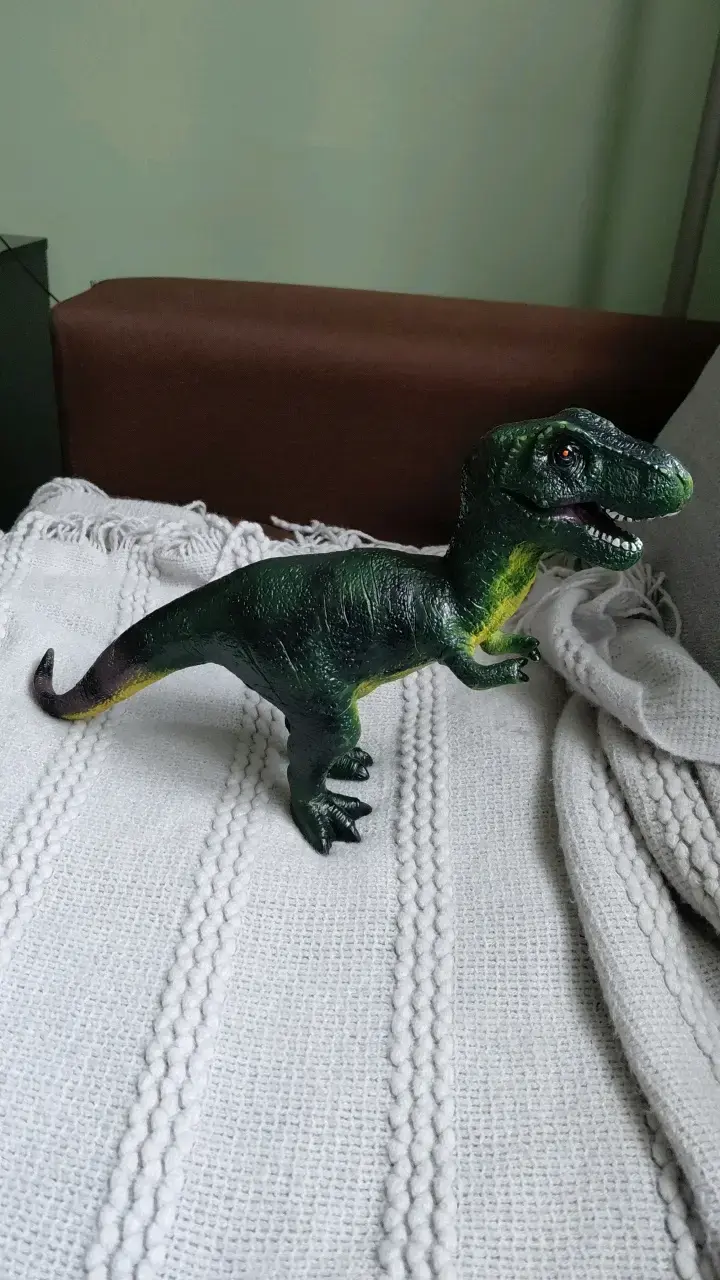 Figura de dinosaurio T-Rex de juguete verde - 1