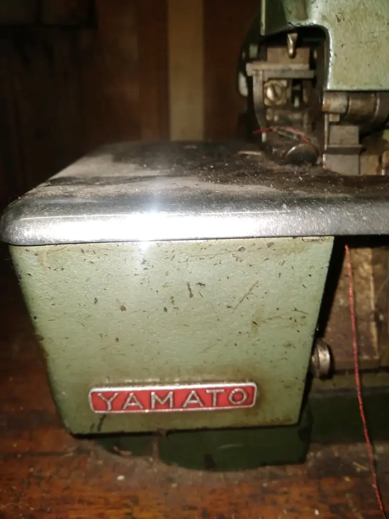 Máquina de Coser Industrial Yamato DCS-203 - 1