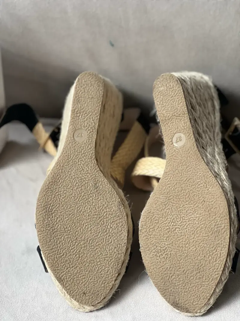 Sandalias de cuña negras Detogni con tiras trenzadas - 3