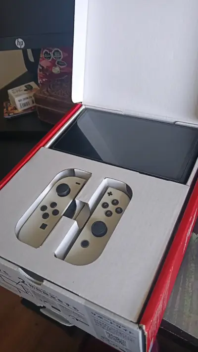 Consola Nintendo Switch OLED con Magia - miniatura 1