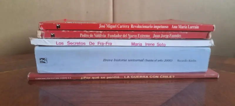 Lote de libros de historia chilena y universal - 1