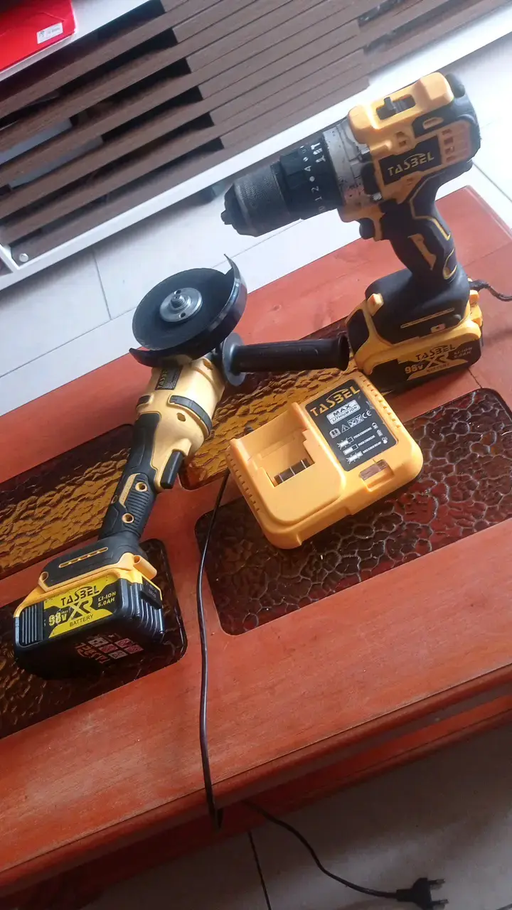 Combo taladro y amoladora inalámbricos Tajsrel 98V - 1