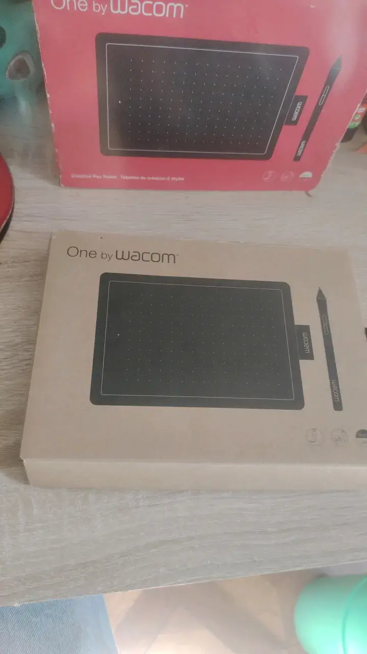 Tableta gráfica Wacom One con lápiz - 2