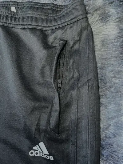Pantalón de Buzo Adidas Negro - miniatura 3