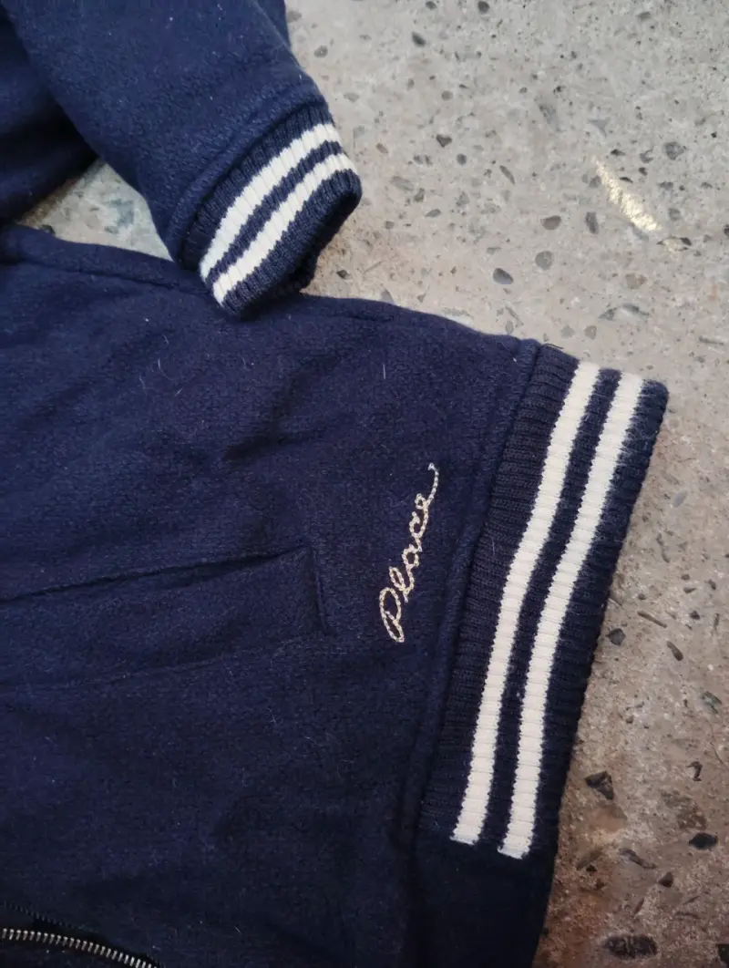 Chaqueta vintage marca PLC Varsity '89 (Es pesada) - 2
