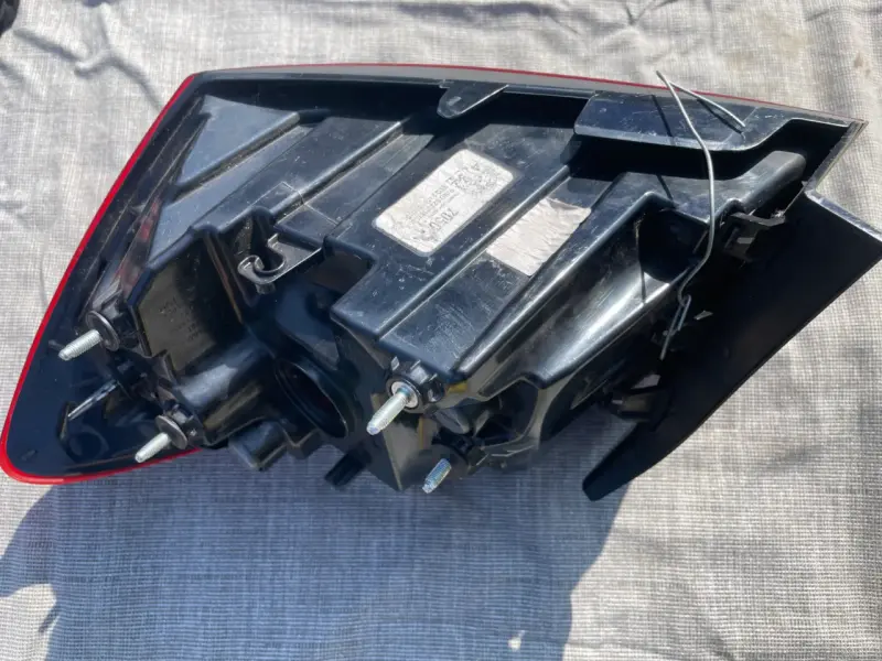 Foco trasero izquierdo para kia cerato - 6